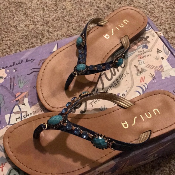 unisa reiaa sandal